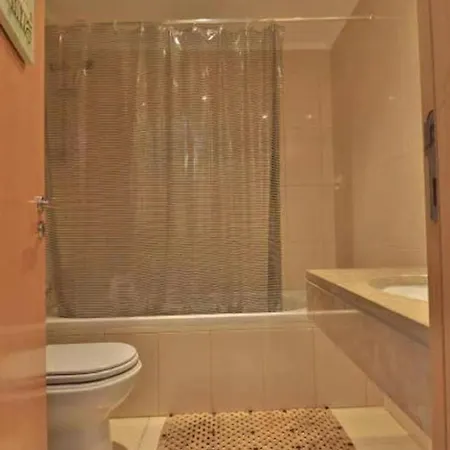 Villa Charming Casa 832a 3 Bedrooms Short Walk To Praca *